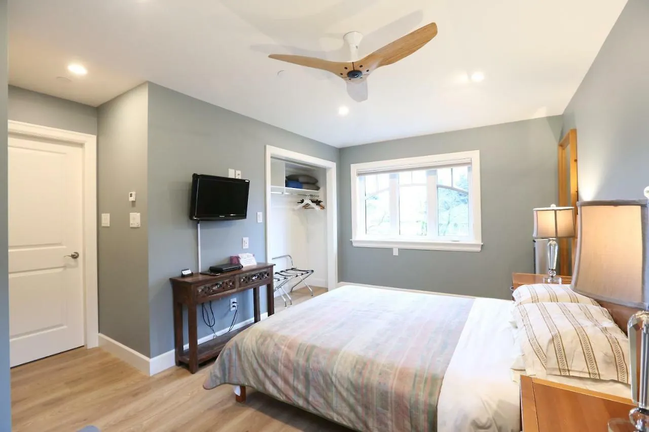Vancouver Traveller B&B Отель типа 