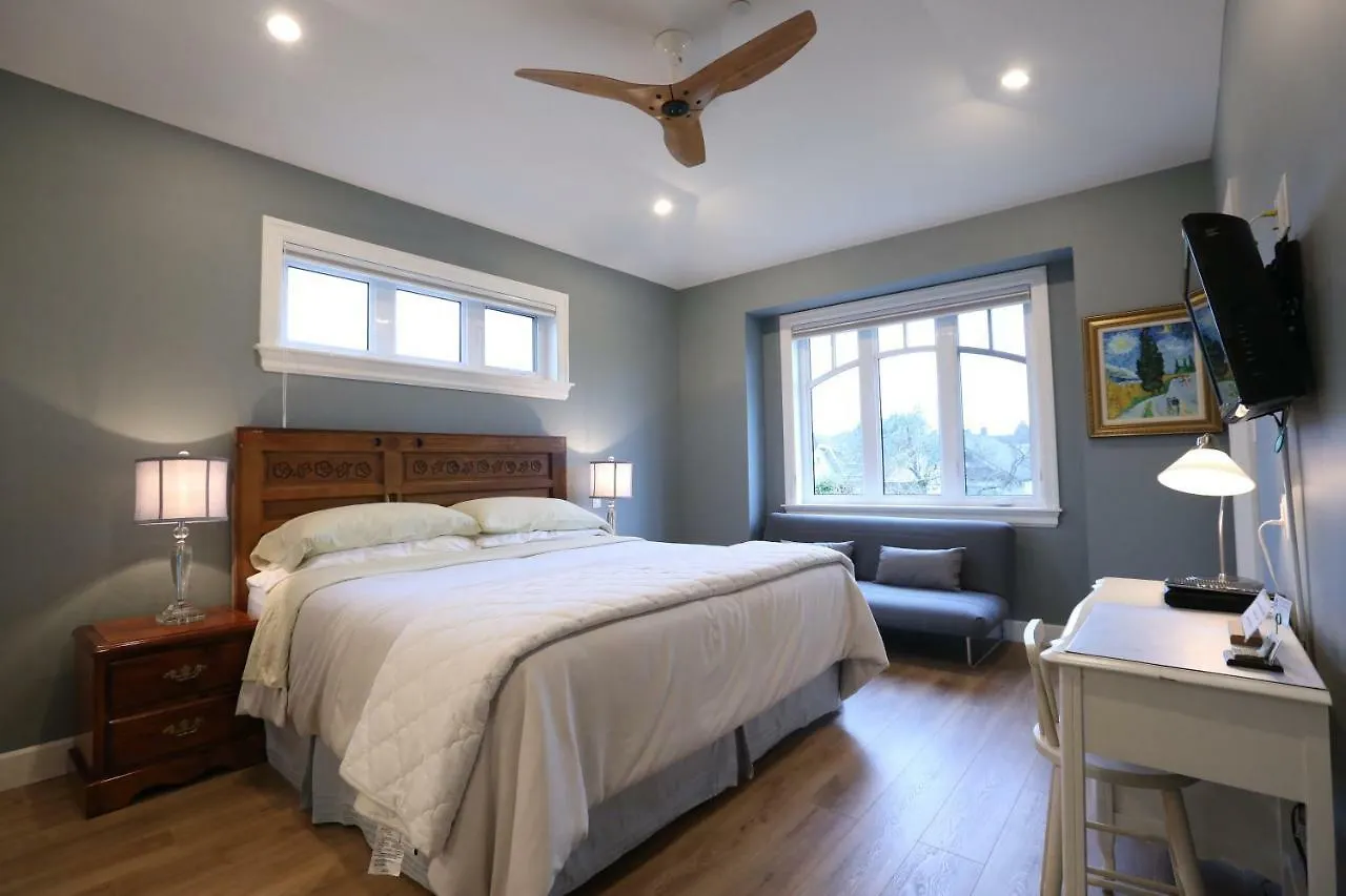 Vancouver Traveller B&B Канада